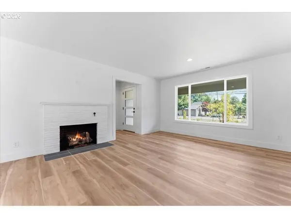 9545 SW 90th AVE, Portland, OR 97223