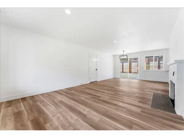9545 SW 90th AVE, Portland, OR 97223