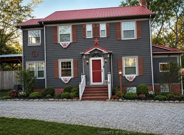 205 N College ST, Red Springs, NC 28377