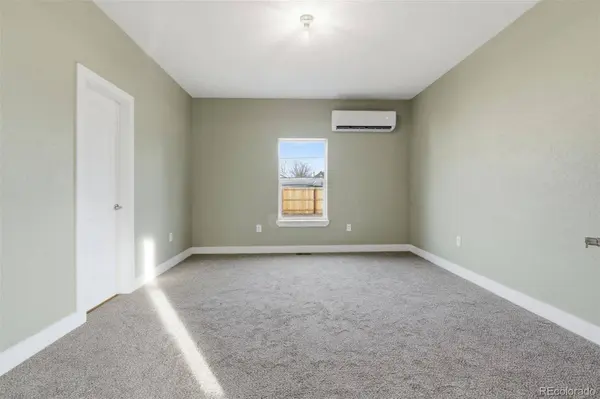 4736 Pennsylvania ST, Denver, CO 80216