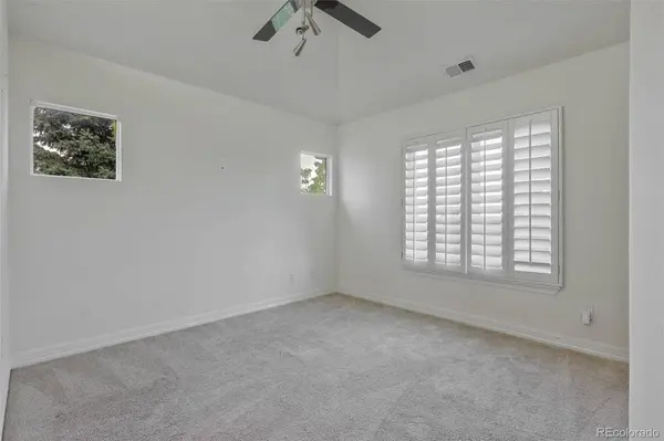 7018 S Netherland WAY, Aurora, CO 80016