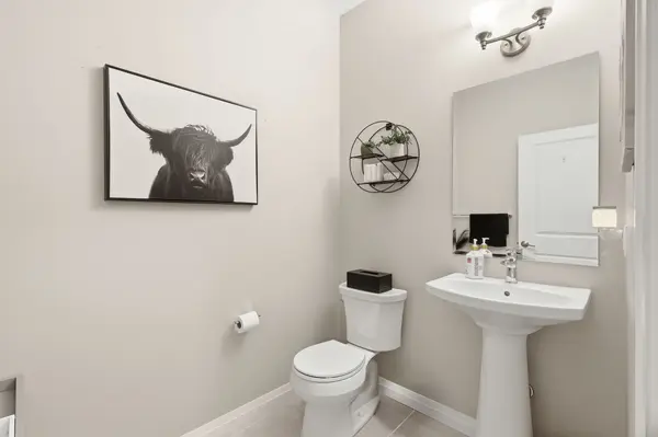 10 Riviera Pl, Cochrane, AB T4C 0V4
