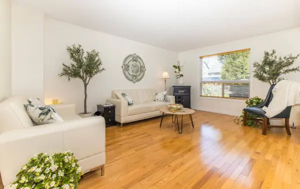105 Hampson CRES, Guelph/eramosa, ON N0B 2K0