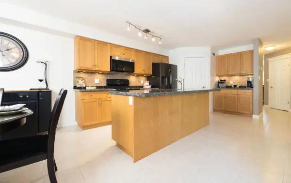 105 Hampson CRES, Guelph/eramosa, ON N0B 2K0