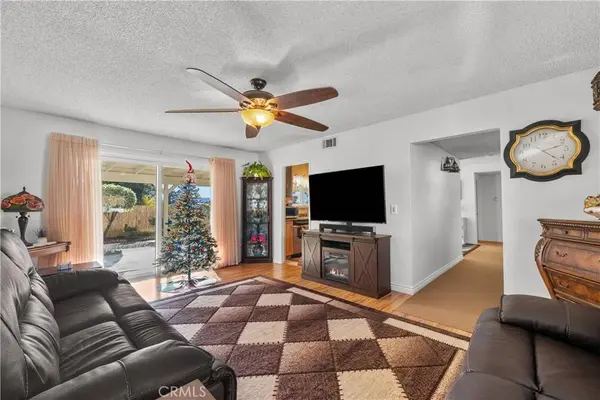 19726 Steinway, Canyon Country, CA 91351