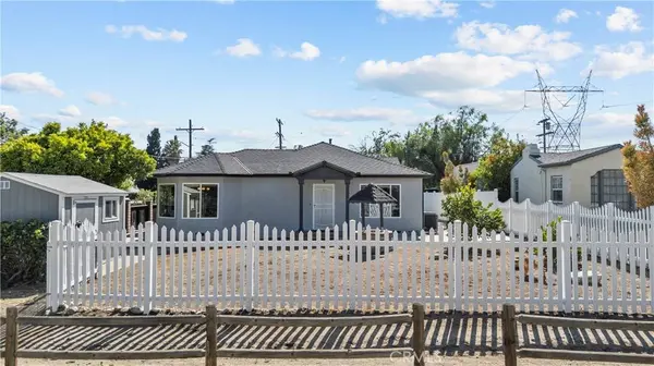 10053 Stonehurst, Sun Valley, CA 91352