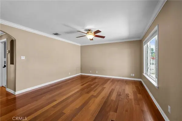 10053 Stonehurst, Sun Valley, CA 91352
