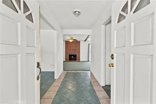 10525 Woldrich St., Sylmar, CA 91342