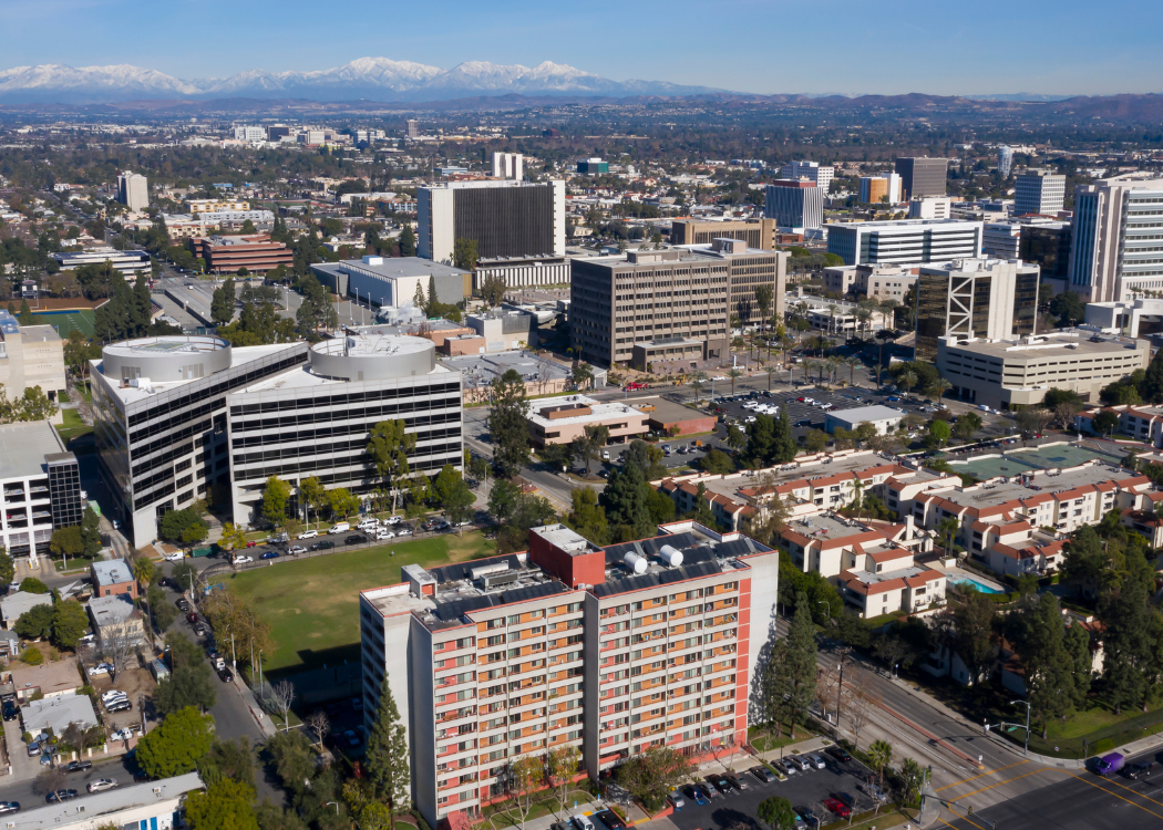 NEIGHBORHOOD_SANTAANA[1]