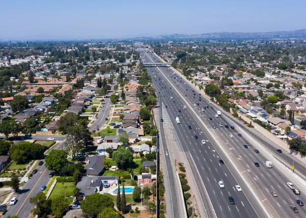 NEIGHBORHOOD_TUSTIN[1]