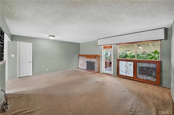 1587 W Kimberly AVE, Anaheim, CA 92802