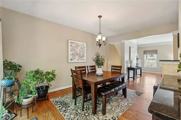 515 Abbotts Mill DR, Johns Creek, GA 30097