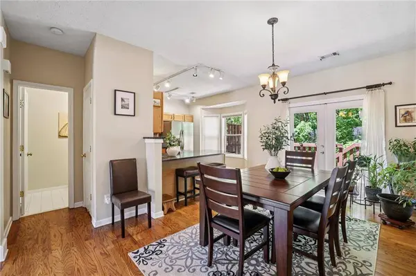 515 Abbotts Mill DR, Johns Creek, GA 30097