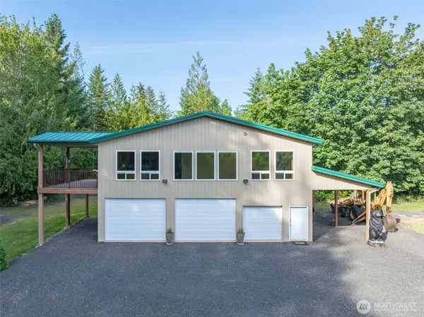 227 Cougar LN, Toledo, WA 98591