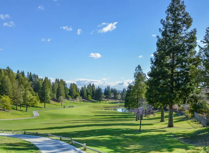 Stockdale Country Club