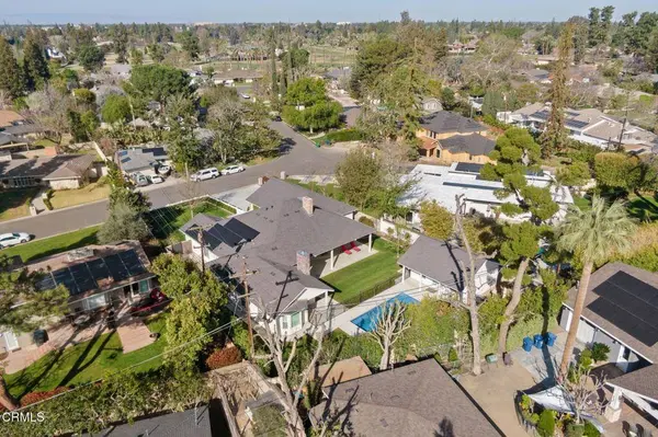 7108 Saint Andrews DR, Bakersfield, CA 93309