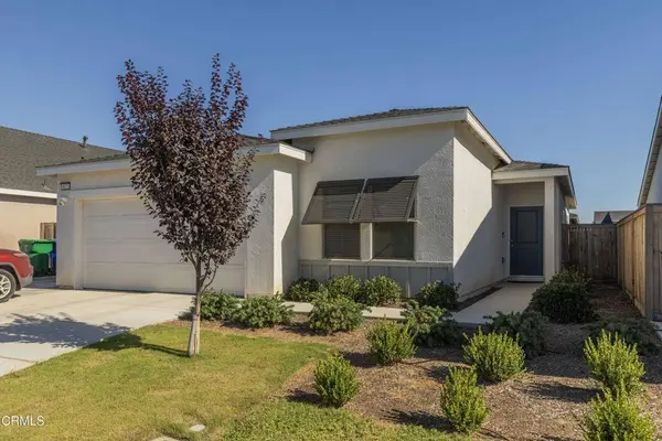 9627 Maple Terrace LN, Shafter, CA 93263