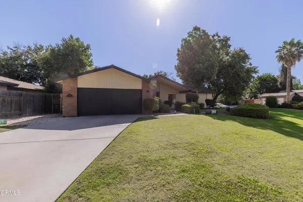 2601 Barrington ST, Bakersfield, CA 93309