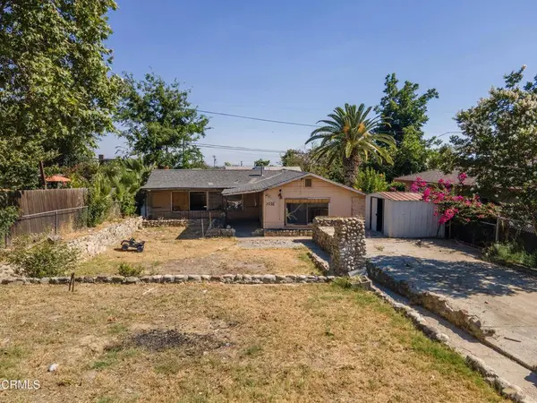 3035 Lake ST, Bakersfield, CA 93306