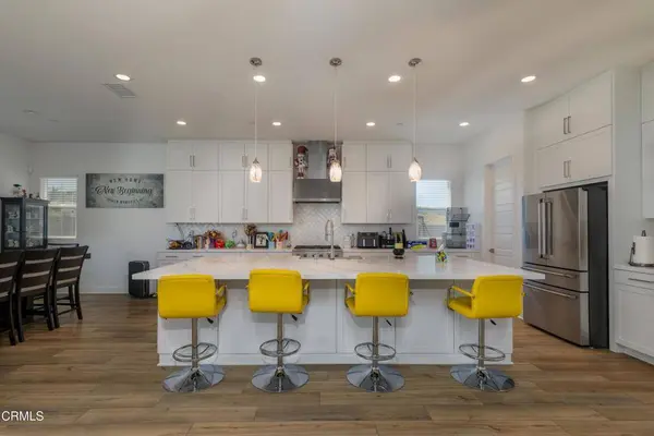 28608 Windbreak TER, Santa Clarita, CA 91350