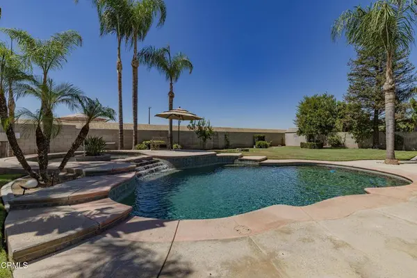 10503 Hinderhill DR, Bakersfield, CA 93312