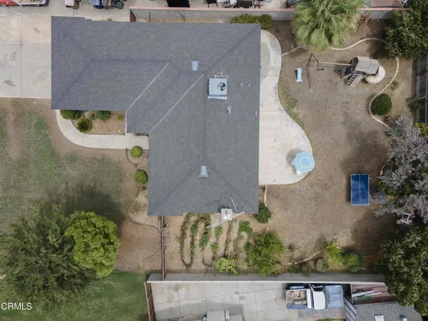 6309 Edgemont DR, Bakersfield, CA 93309
