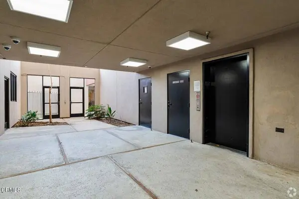 3550 Q ST #U302, Bakersfield, CA 93301