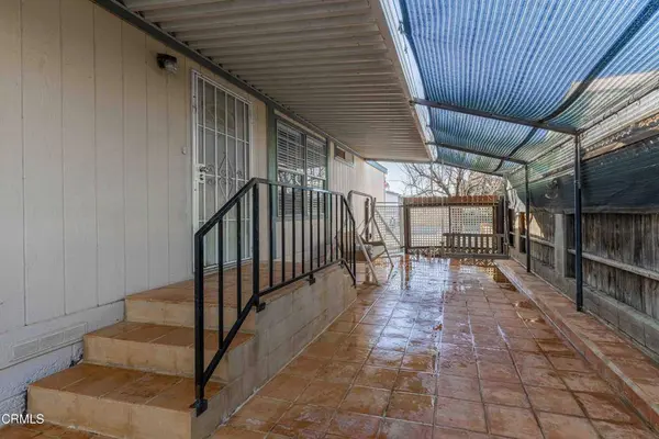 9205 Eastwind CIR, Bakersfield, CA 93306