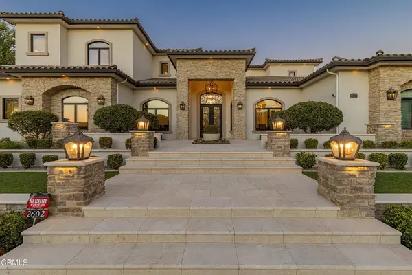 2602 Brighton Park DR, Bakersfield, CA 93311