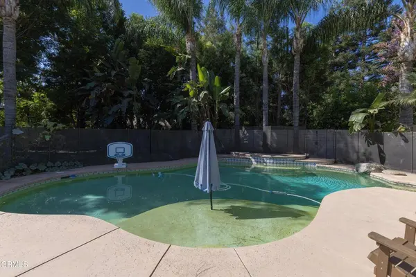 2201 Haggin Oaks BLVD, Bakersfield, CA 93311