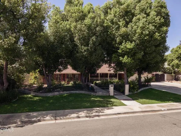 2201 Haggin Oaks BLVD, Bakersfield, CA 93311