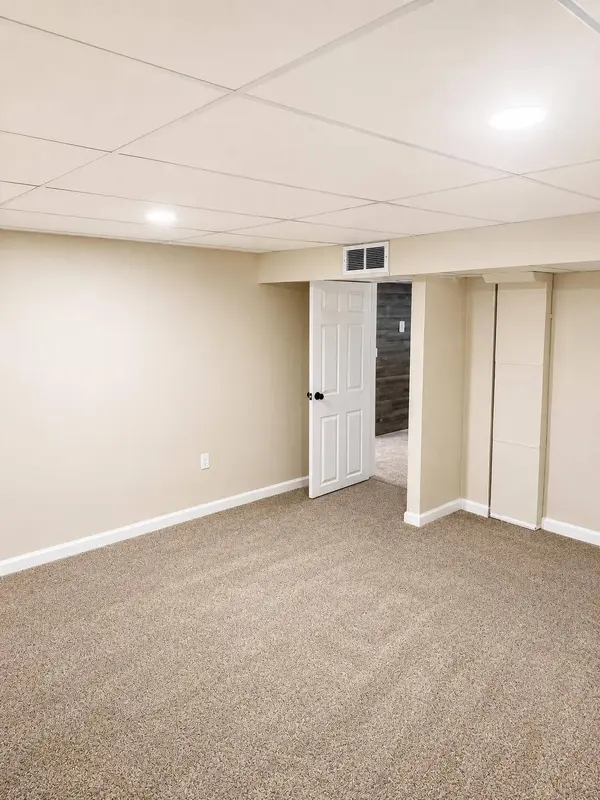 3302 Northview Drive, Kalamazoo, MI 49004