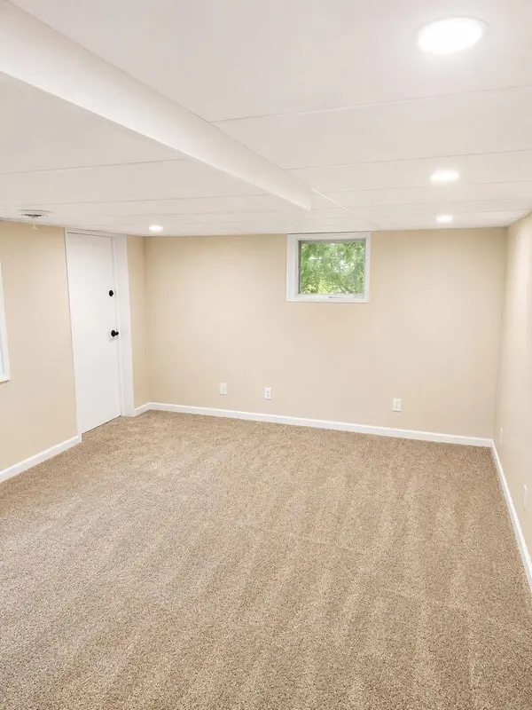 3302 Northview Drive, Kalamazoo, MI 49004