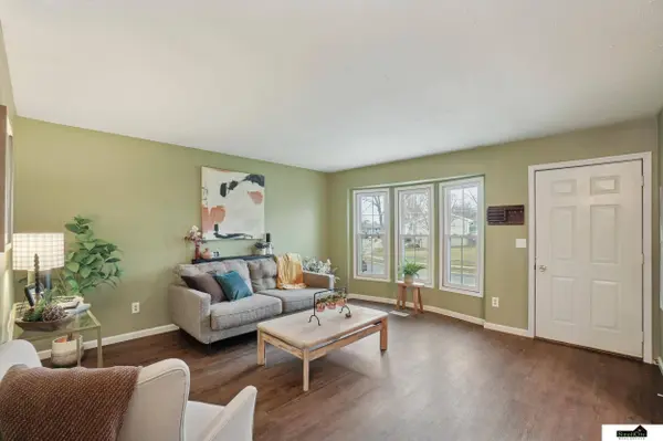 13636 W Street, Omaha, NE 68137
