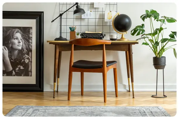 16 Unexpected Yard Sale Finds That Could Be Worth Big Money,Aponte Group