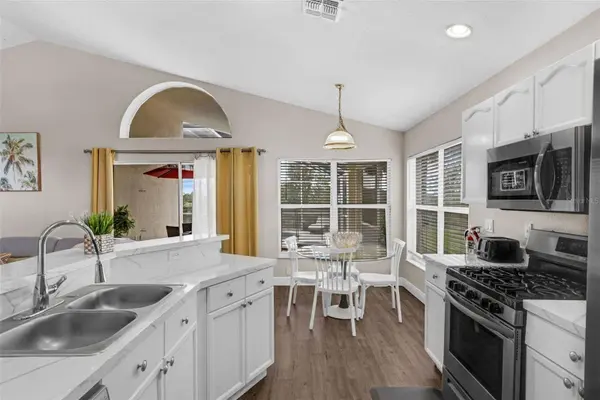 15405 BAY VISTA DR, Clermont, FL 34714