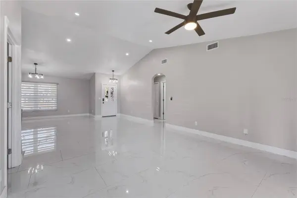 2813 ABINGTON AVE, Orlando, FL 32826