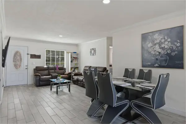 214 N THOMPSON RD, Apopka, FL 32703