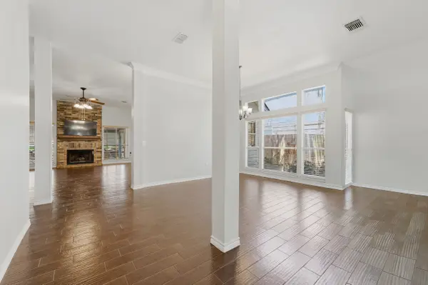13315 Thessaly, Universal City, TX 78148-2814