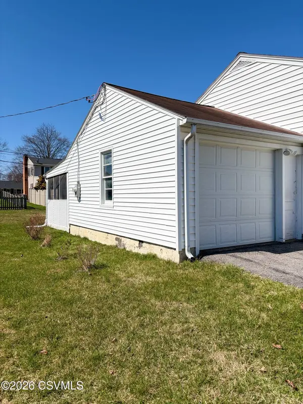 621 MATLACK AVE, Lewisburg, PA 17837