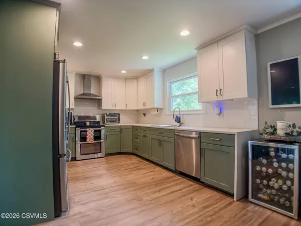 451 HAWTHORNE DR, Lewisburg, PA 17837