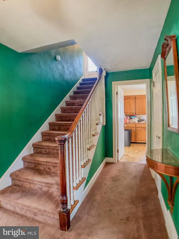 2327 FAIRVIEW TER, Williamsport, PA 17701
