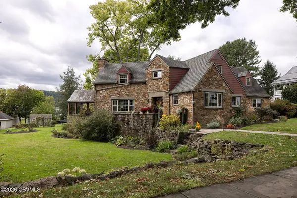 447 ORANGE ST, Northumberland, PA 17857