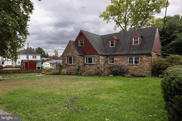 447 ORANGE ST, Northumberland, PA 17857