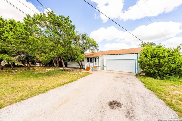 2792 woodcrest, Canyon Lake, TX 78133