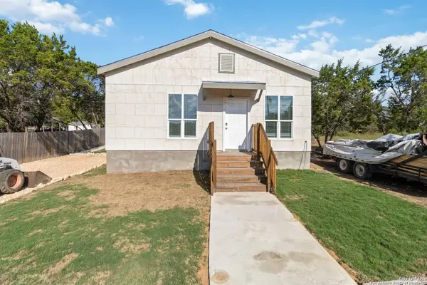 324 ridgerock UNIT 1, Canyon Lake, TX 78133