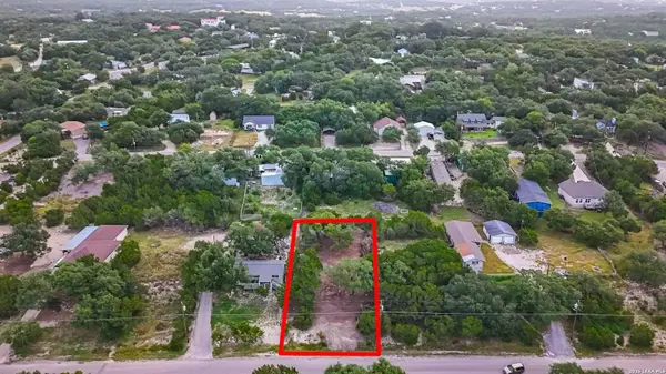 1091 Rotherman, Canyon Lake, TX 78133