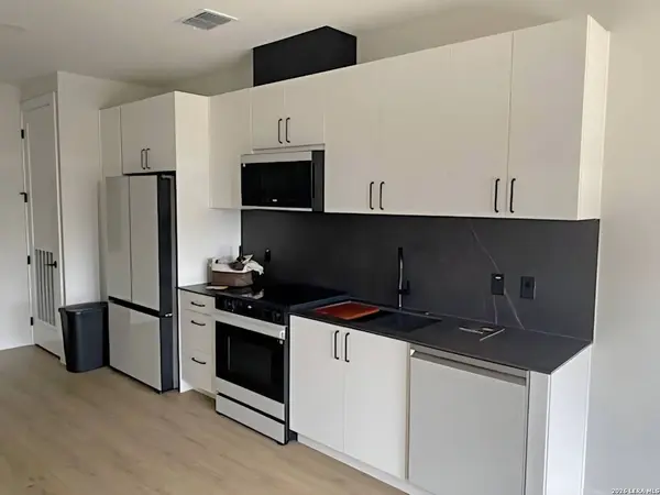 634 Central PKWY UNIT 1114, New Braunfels, TX 78130