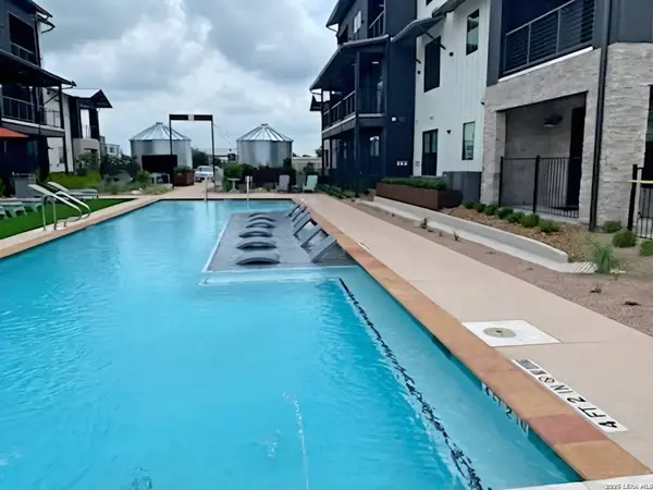 634 Central PKWY UNIT 1114, New Braunfels, TX 78130