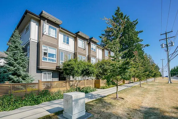 5888 144 ST #129, Surrey, BC V3X0G8
